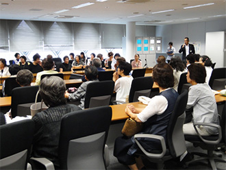 自民党県連女性部研修会